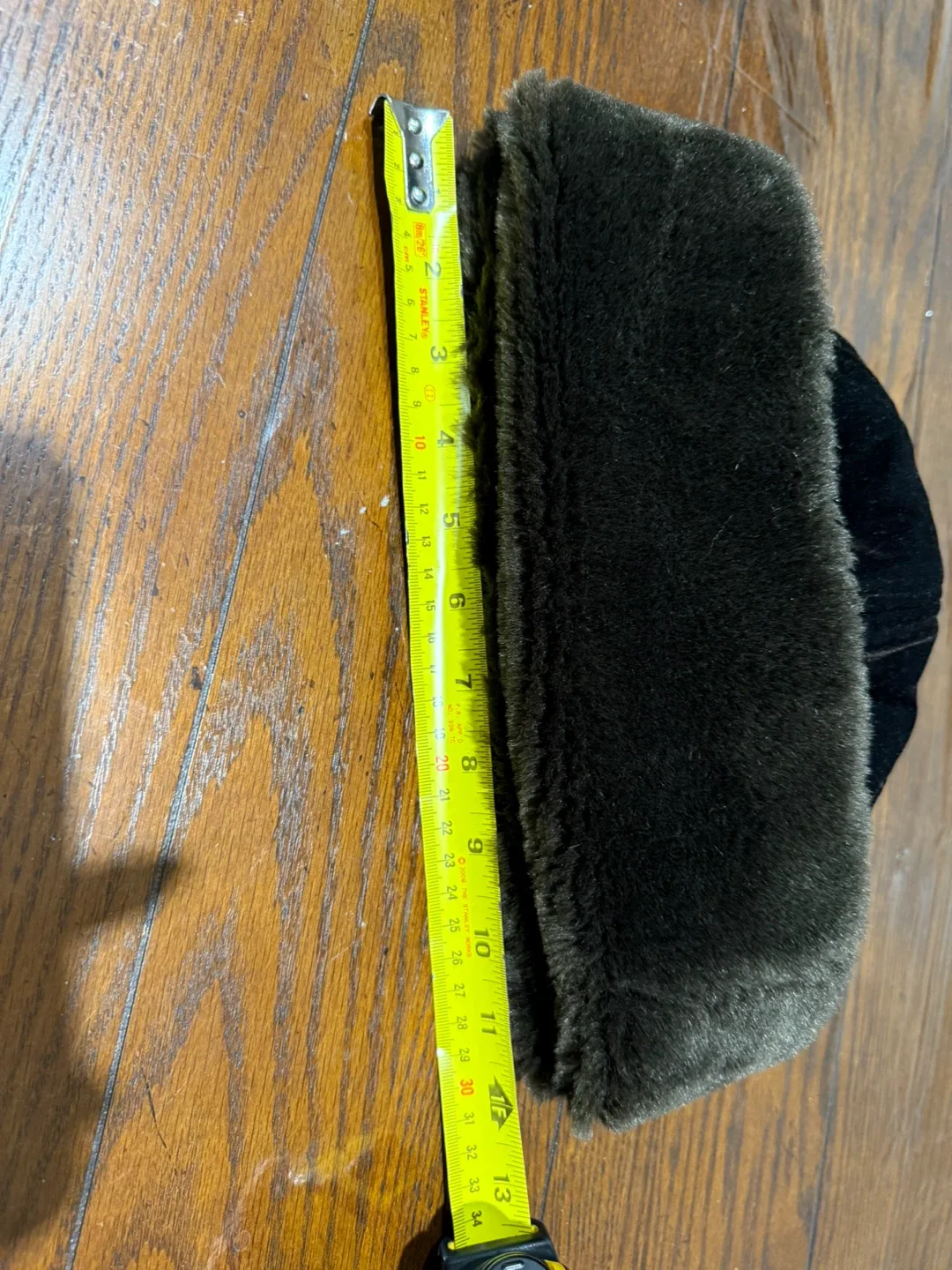 Faux Fur Hat image indicator(4)