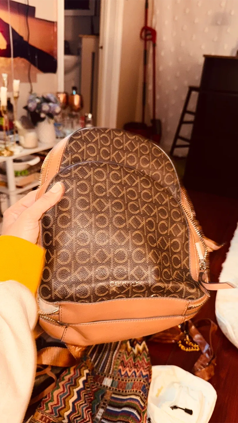 Variety of Purses and Bags image indicator(5)