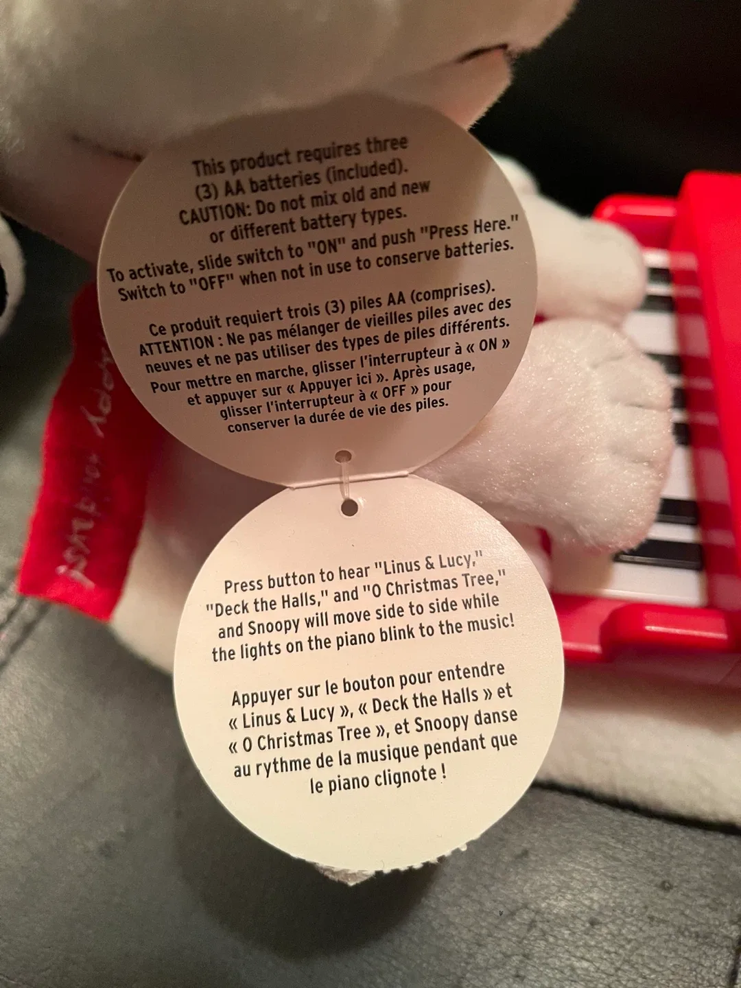 Hallmark Swingin' With Snoopy Animated Xmas Decor image indicator(3)