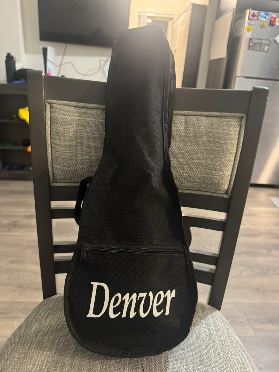 Denver DUKE PPL Ukulele with Case image indicator(6)