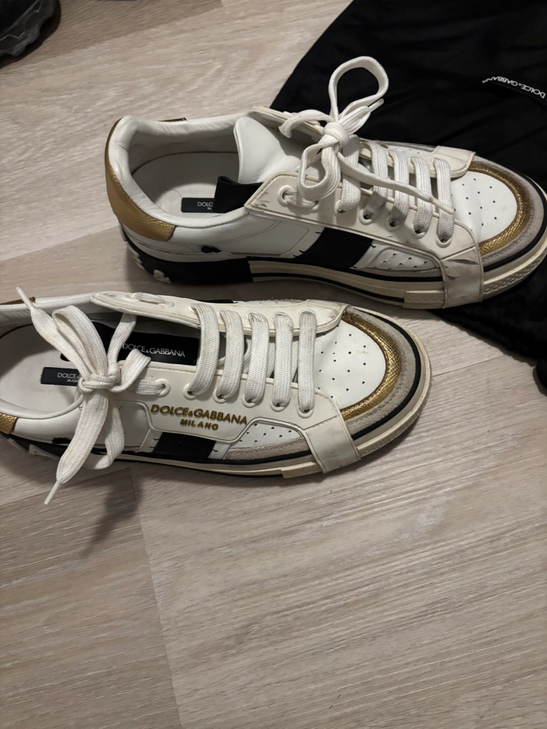 Dolce & Gabbana Leather Sneakers - photo 3