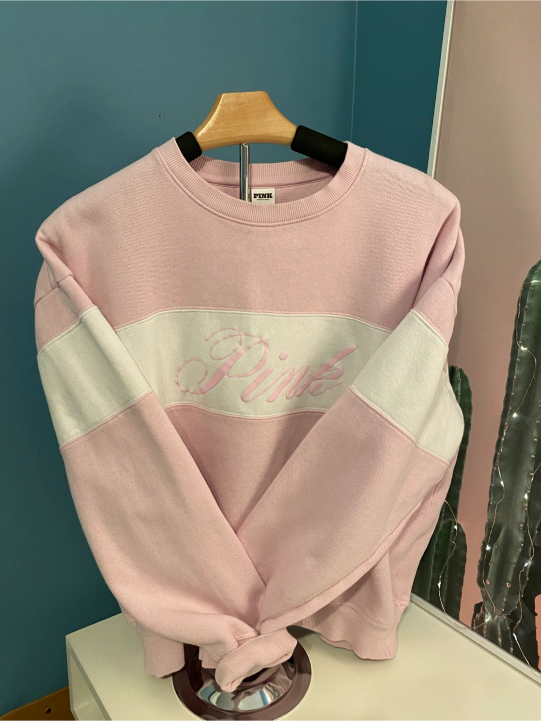 Moving Sale -Women's Clothing L - photo 4