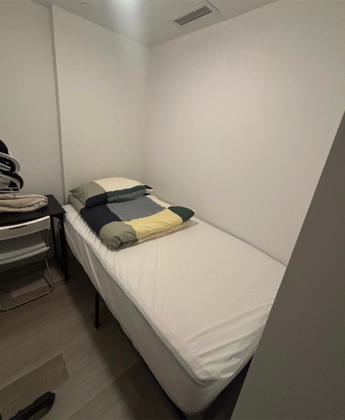 Twin Size Metal Bed Frame - photo 2