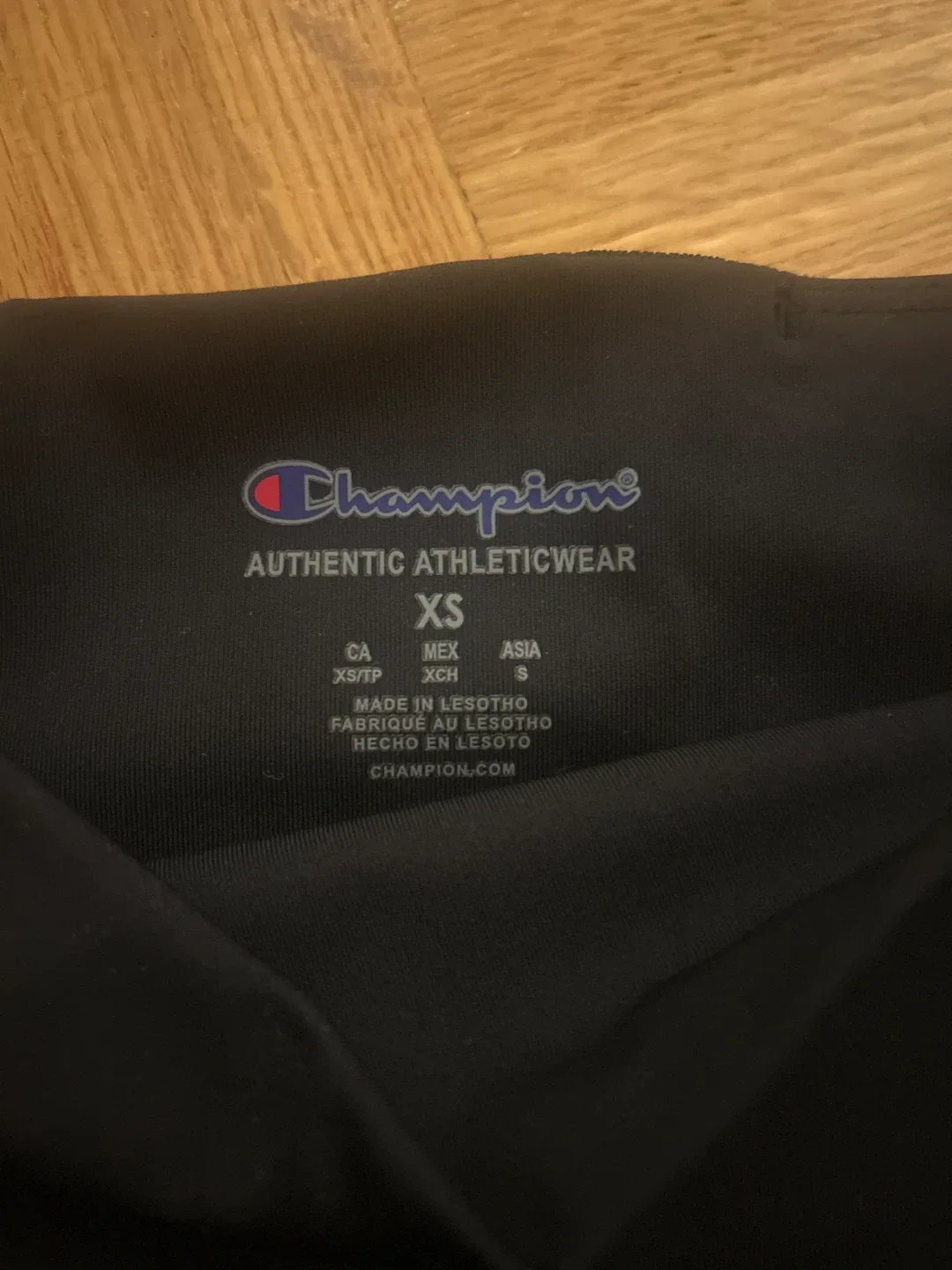 Champion Black XS Leggings image indicator(2)