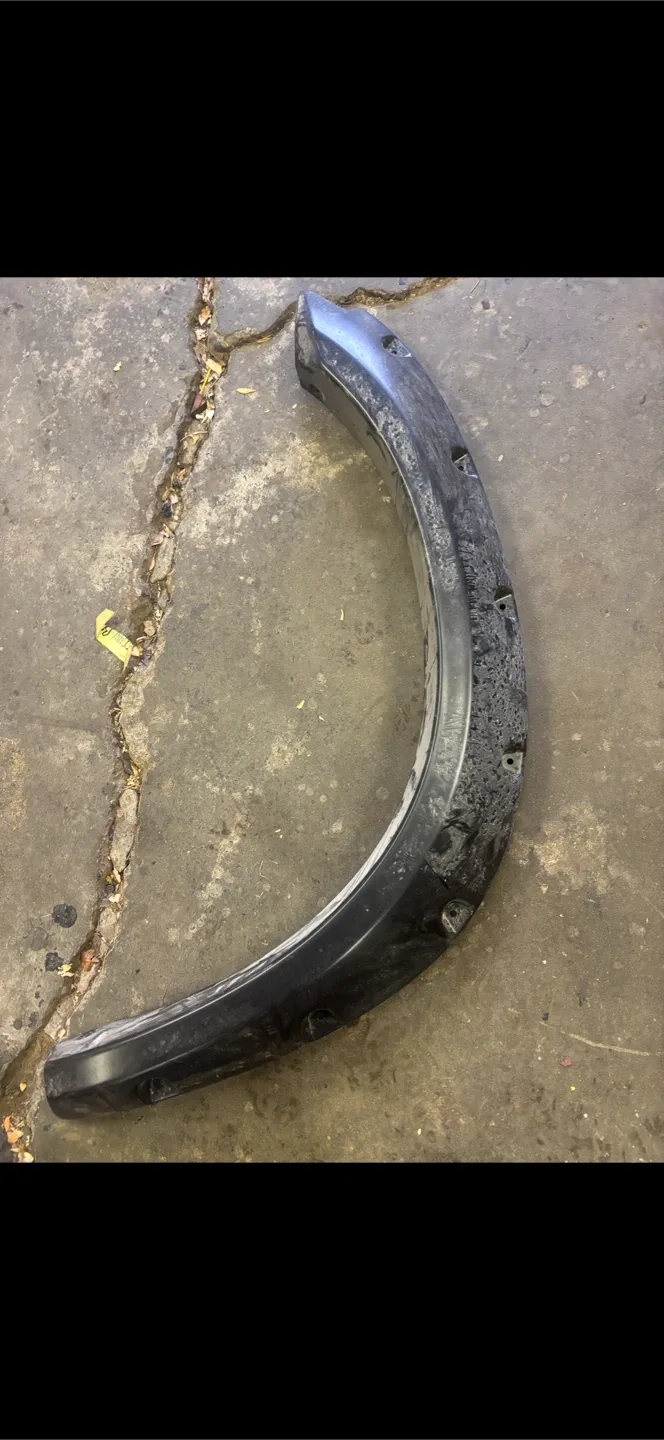 Pick up truck wheel, flares image indicator(10)