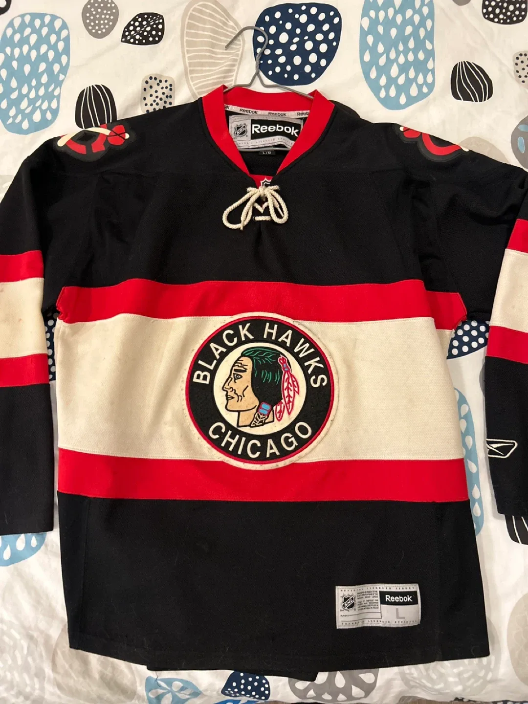 Chicago Blackhawks Jersey - Size L