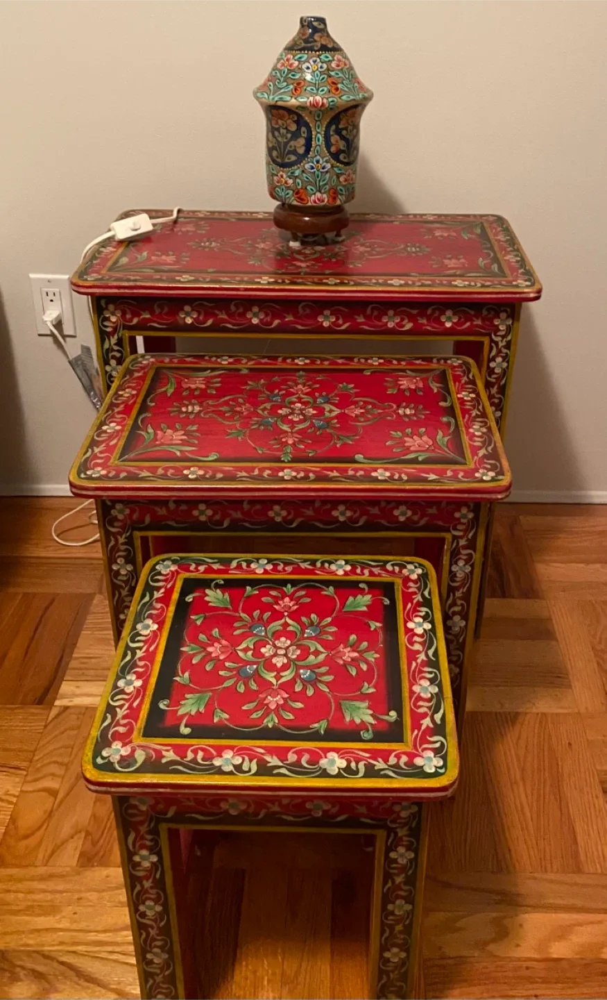 Red Floral Nesting Tables - Set of 3