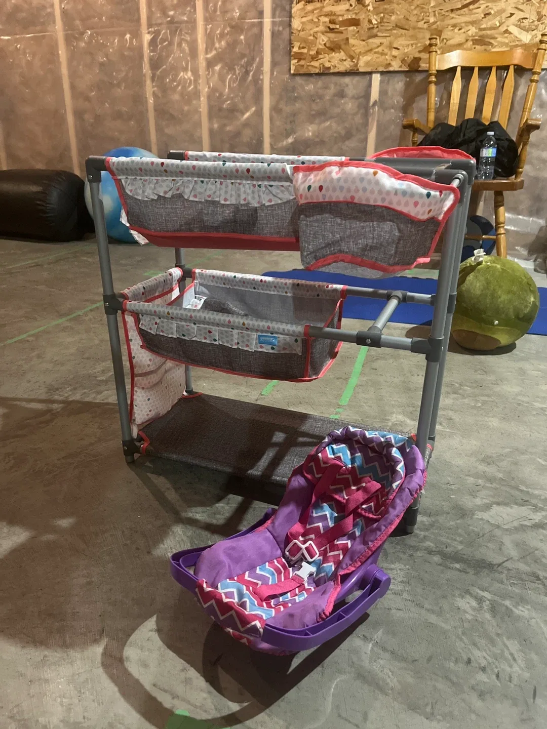 Bunkbed+table for dolls