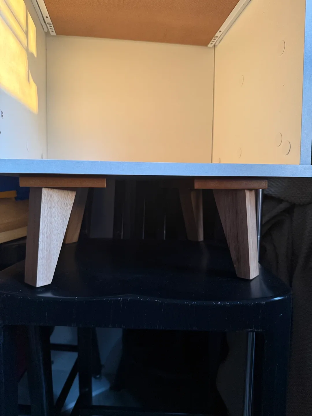 White Bedside Table with Drawer #Cleanout image indicator(2)