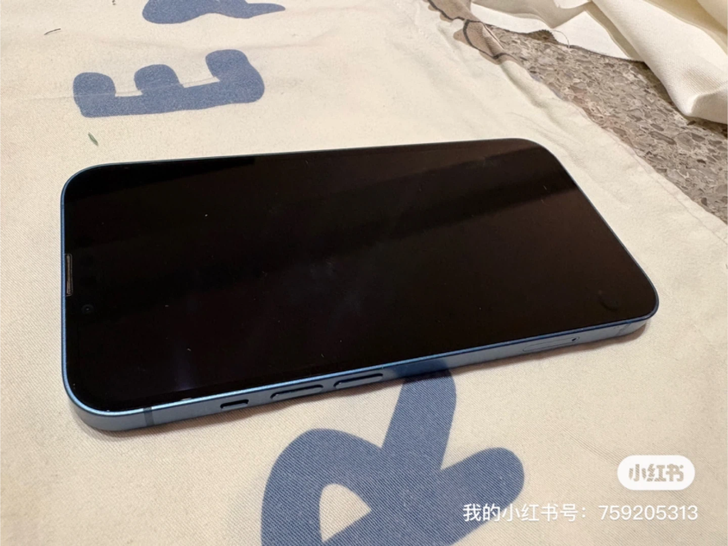 iPhone 13 Blue 128GB - photo 3