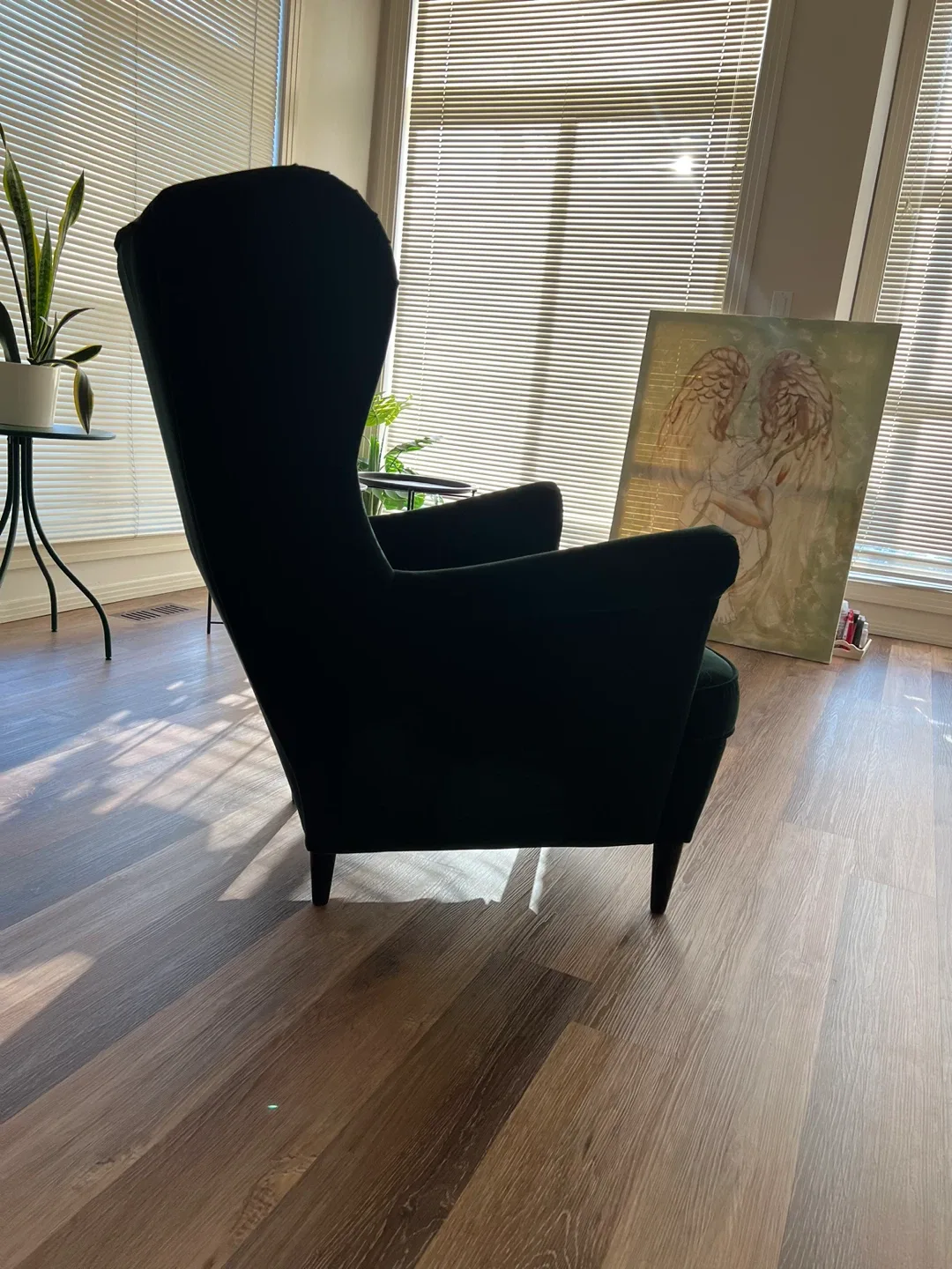 Green Wingback Armchair image indicator(3)