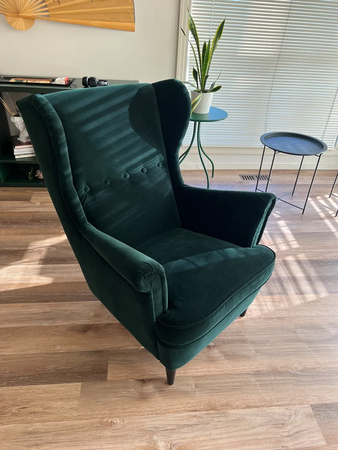 Green Wingback Armchair image indicator(2)