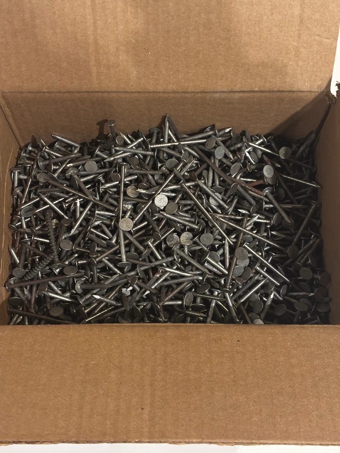 Box of bulk Nails - photo 3