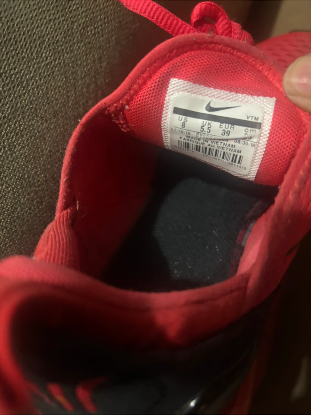 Nike Air Max 270 Red, Size 8.5 - photo 3