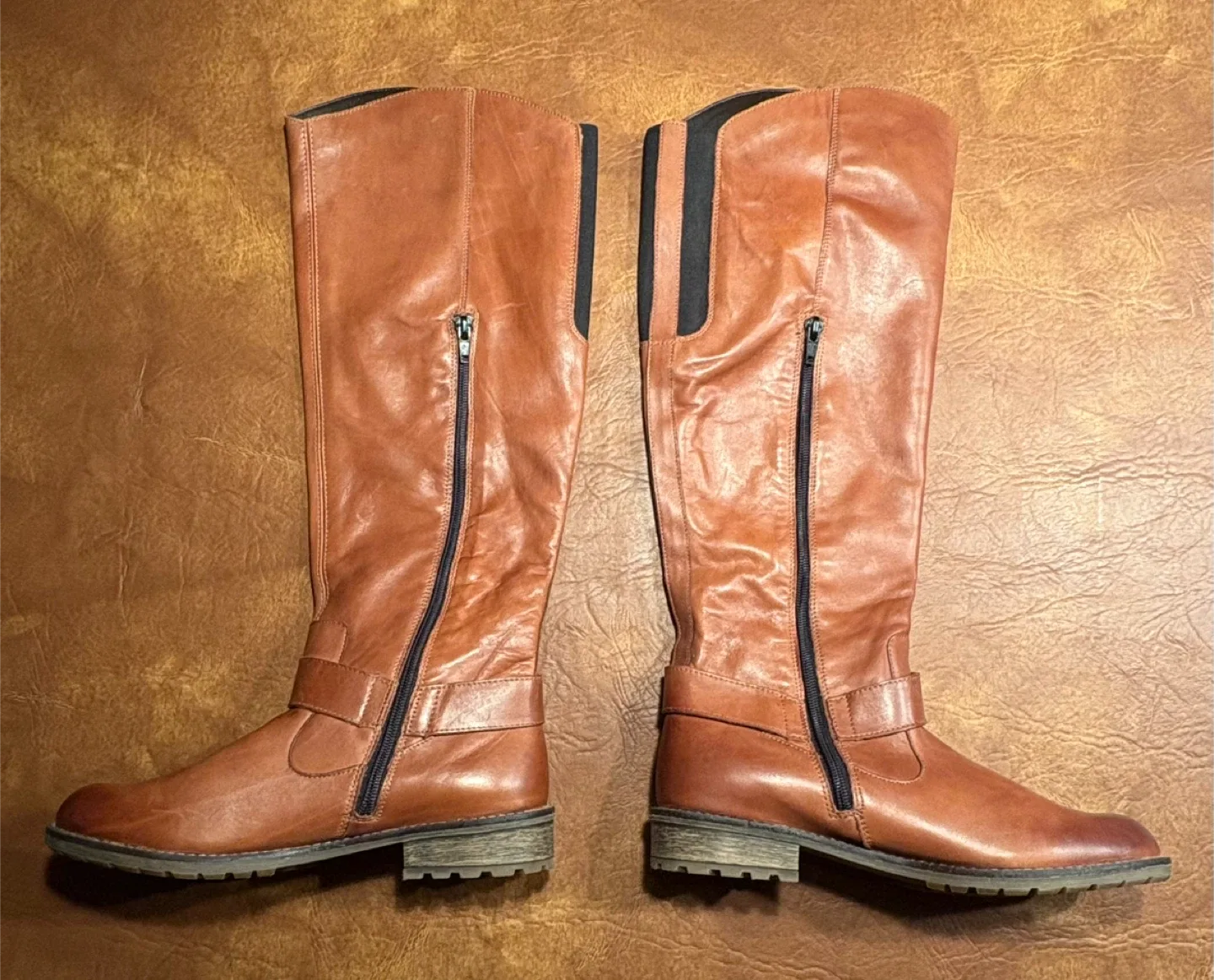 Leather Boots image indicator(2)