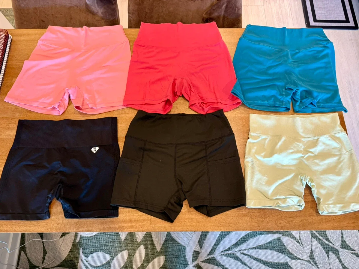 Women’s Medium Activewear Bundle