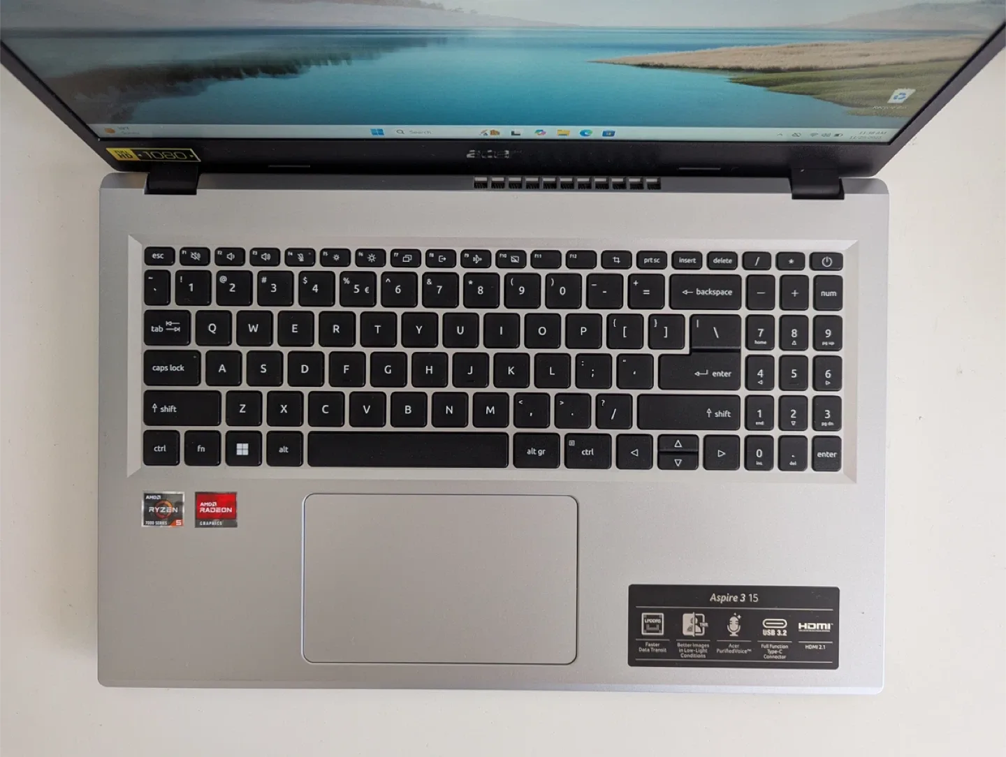 Acer Aspire 3 15 Laptop (2024, Ryzen, 16GB/1TB) image indicator(2)