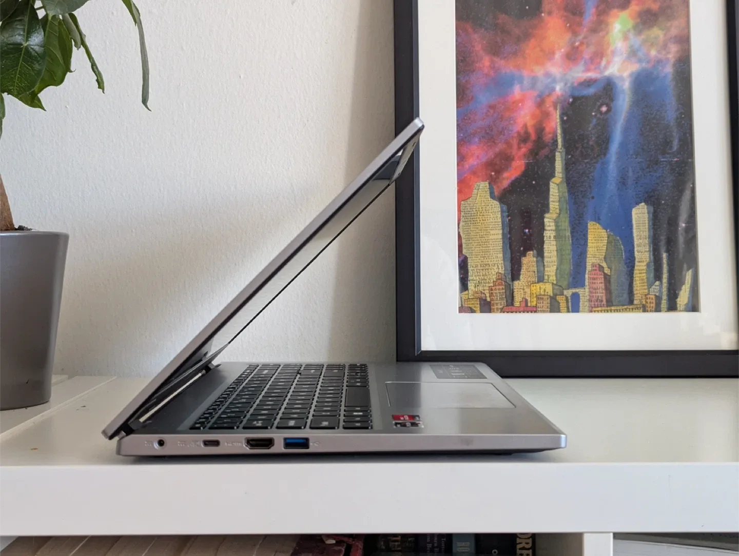 Acer Aspire 3 15 Laptop (2024, Ryzen, 16GB/1TB) image indicator(3)