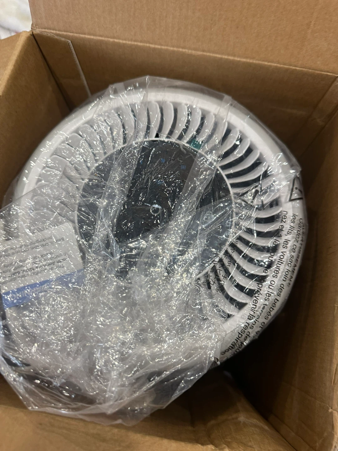 Levoit Core 200S-P Smart Air Purifier - Gray - photo 4