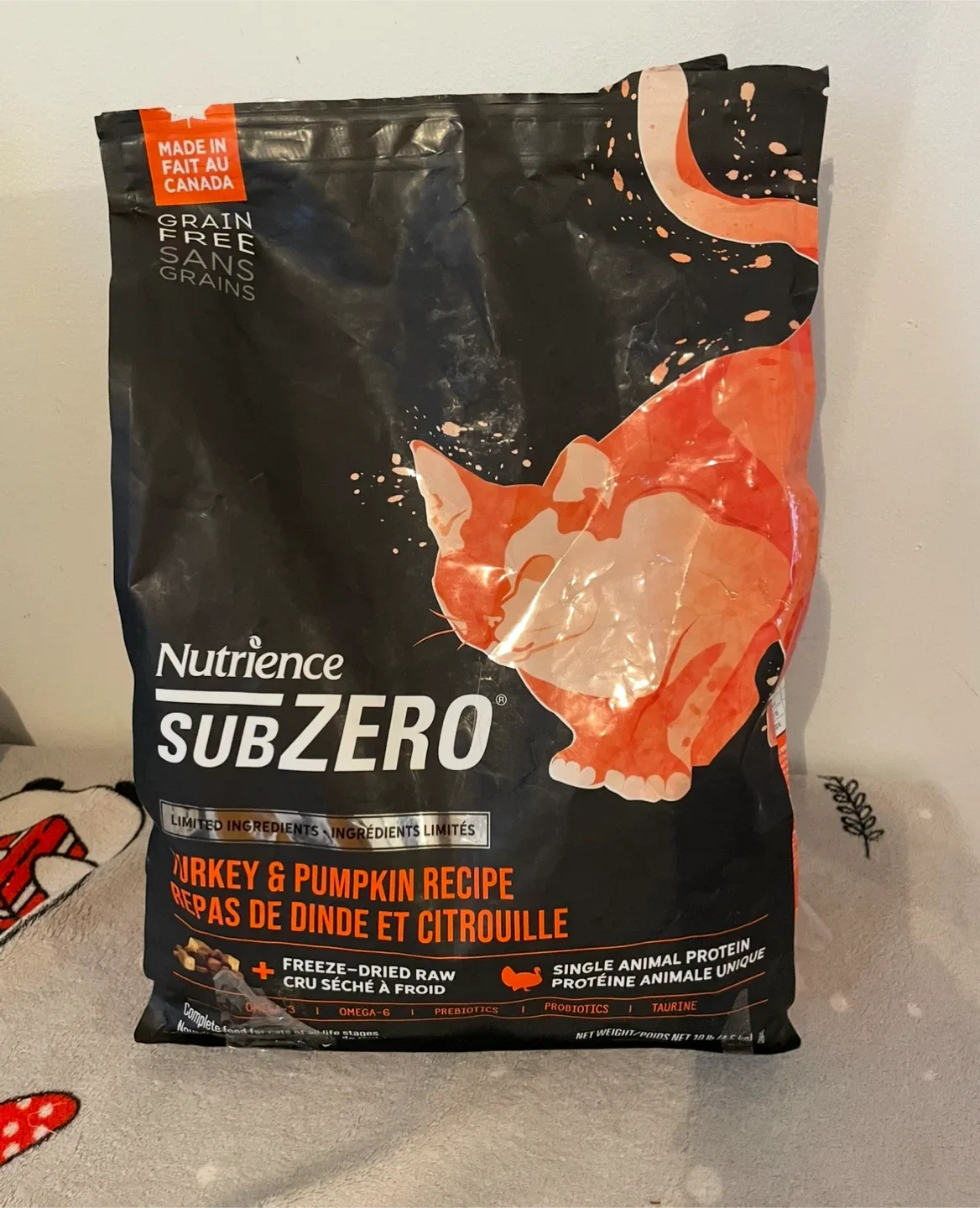 5-6lbs Nutrience Cat Food