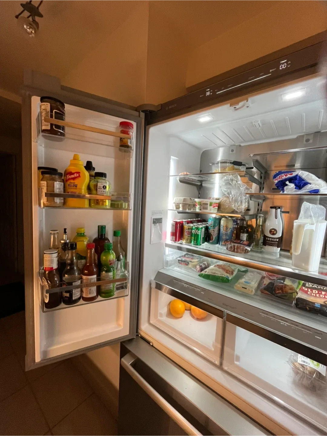 Bosch Stainless Steel Refrigerator image indicator(3)