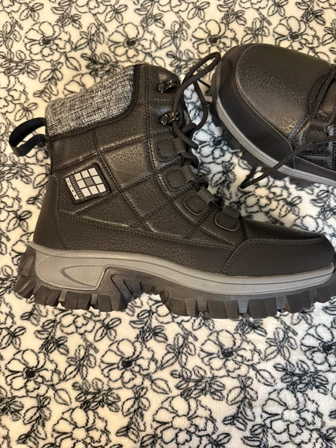 Women's Waterproof Fur Lined Mid Calf Duck Boots - Black