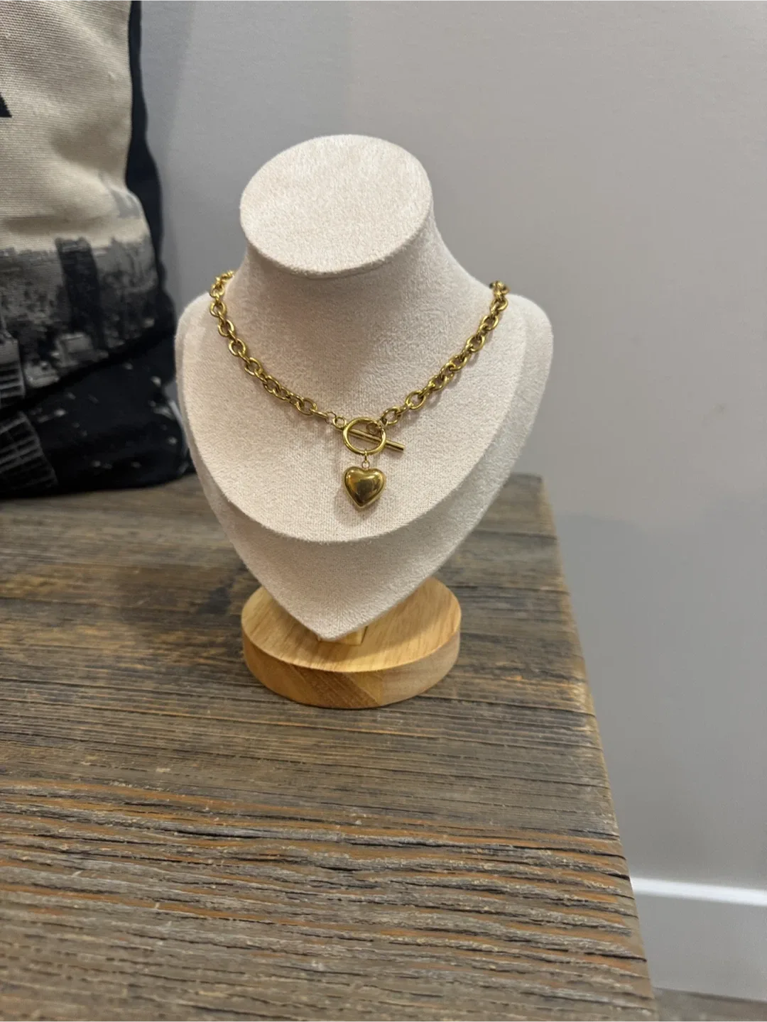 Chain heart necklace