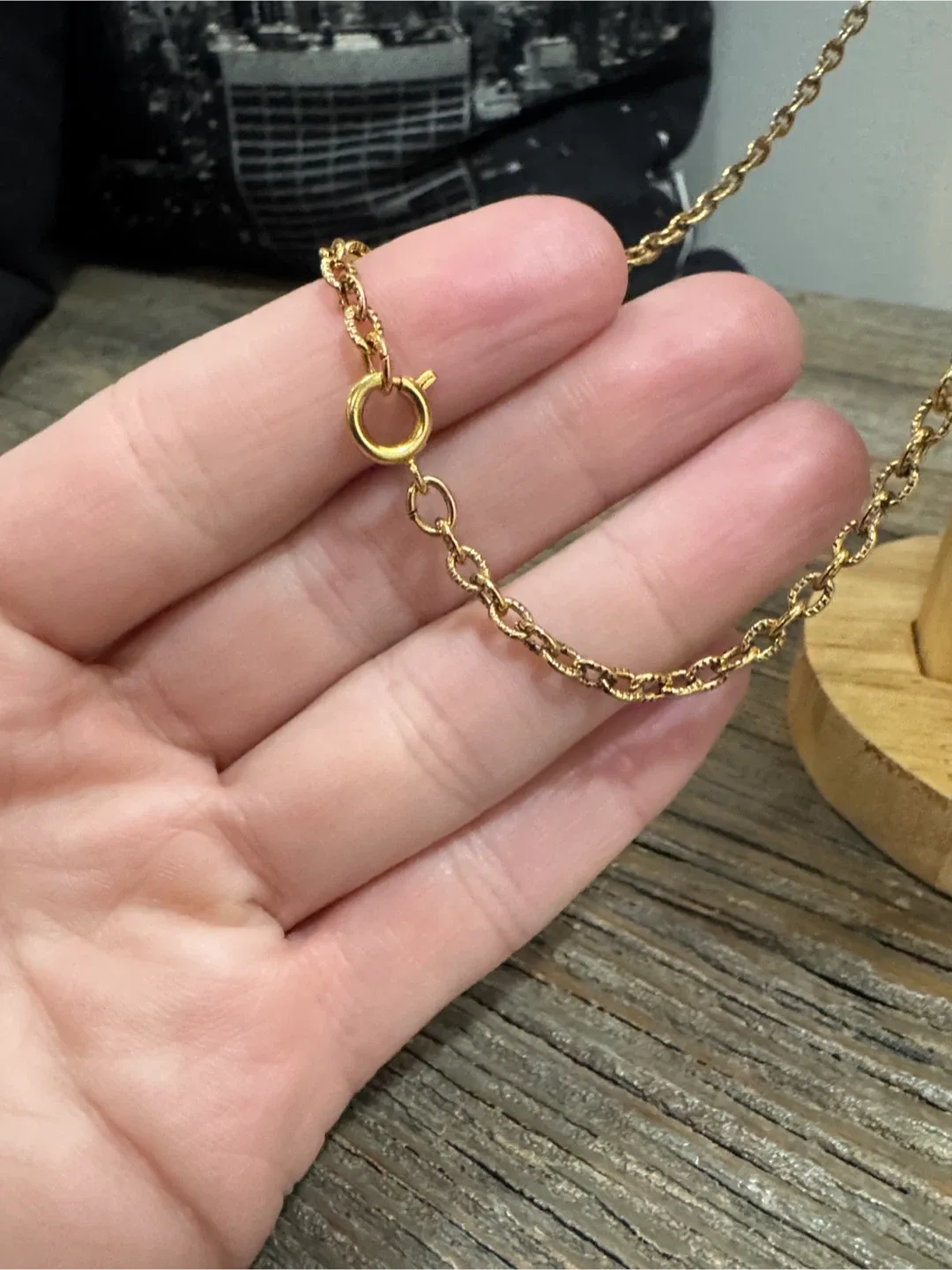 Fendi (upcyle) gold tone Circle Necklace chunky chain image indicator(6)