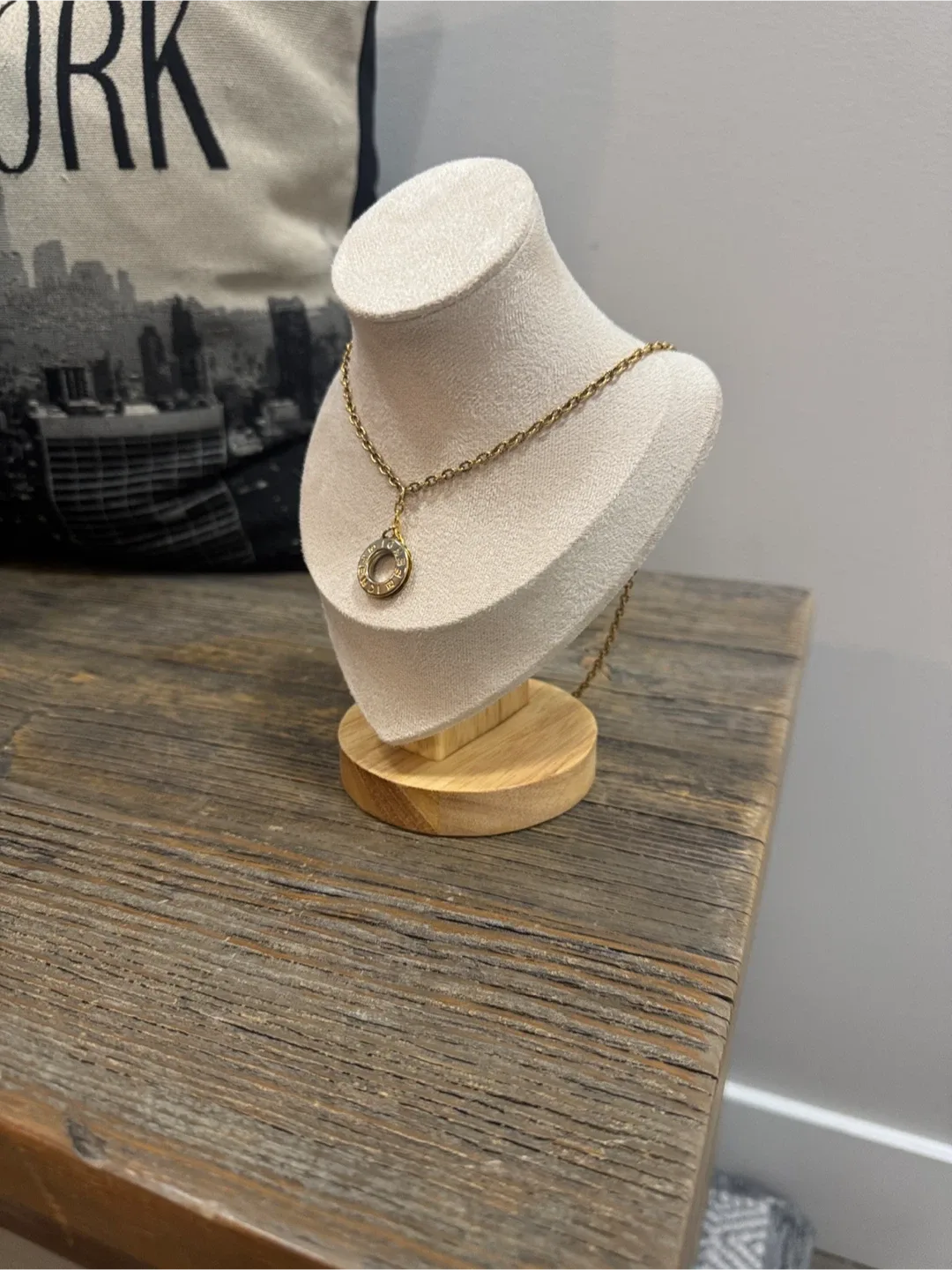 Fendi (upcyle) gold tone Circle Necklace chunky chain image indicator(2)