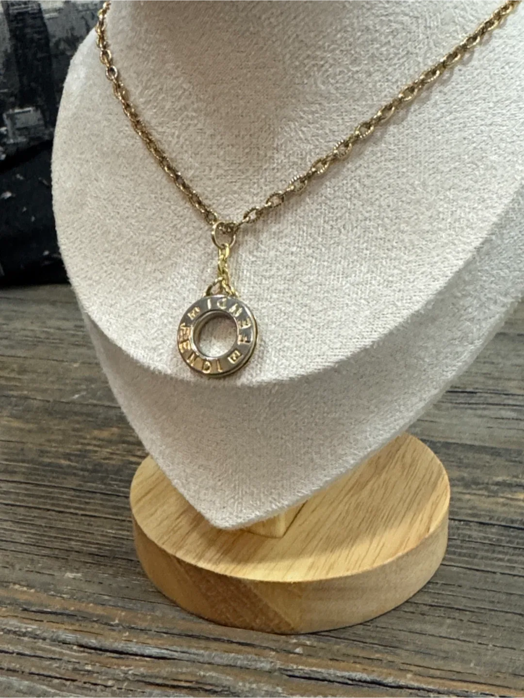 Fendi (upcyle) gold tone Circle Necklace chunky chain image indicator(7)