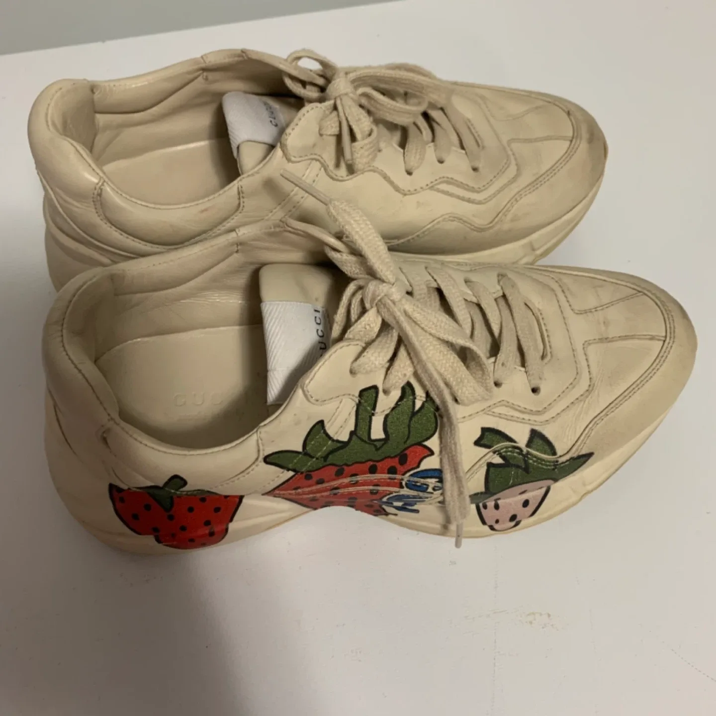 Gucci Strawberry Ace Sneakers image indicator(2)