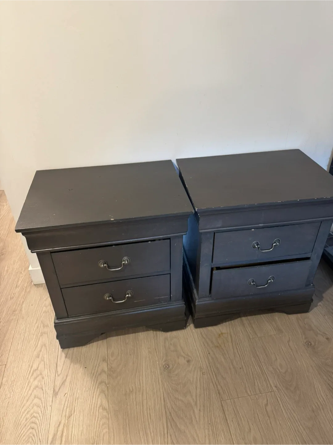 Dark Grey Dresser & Nightstands Set