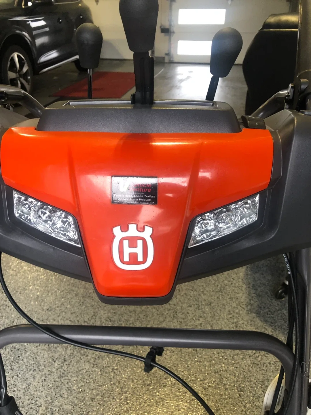 Husqvarna ST 224P Snowblower image indicator(6)