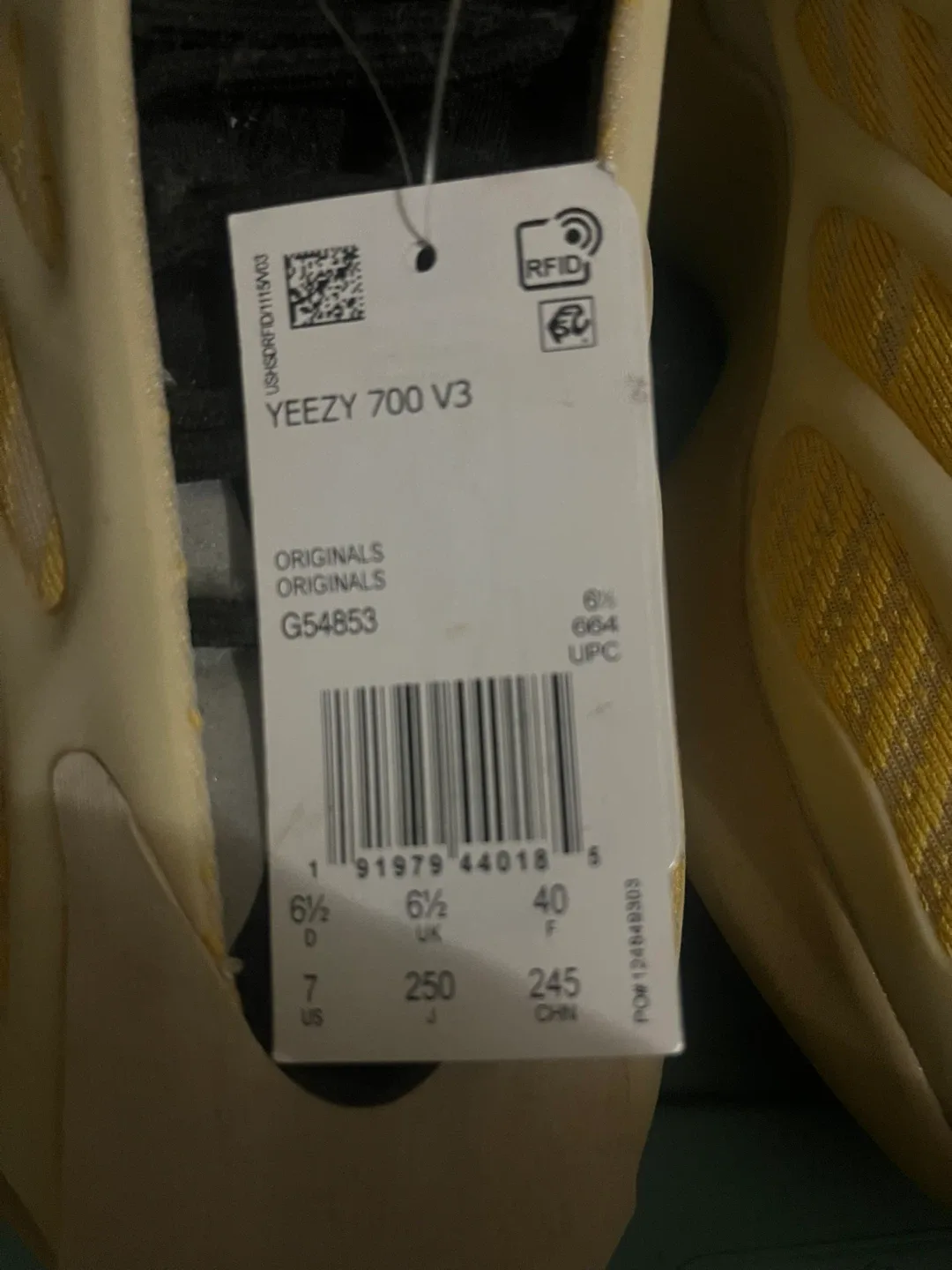 Adidas Yeezy 700 V3 Size 7 US **It is replicated** image indicator(2)