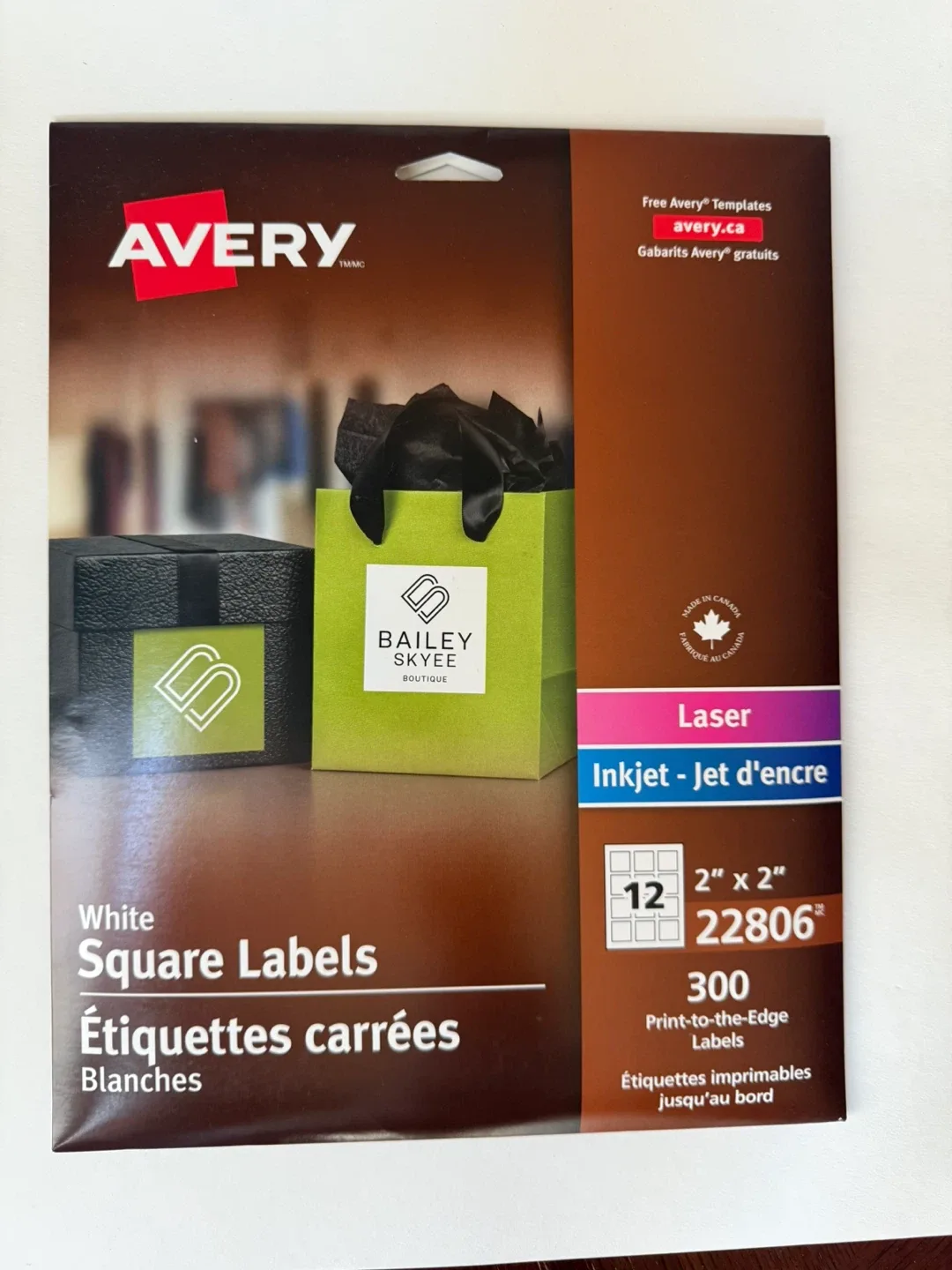 BNIB White Square Labels - Avery 22806
