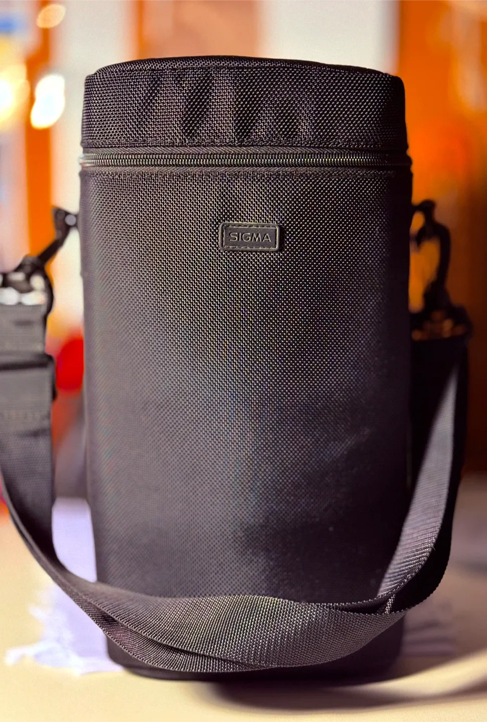 Sigma 150-500mm APO HSM Lens with B+W filter image indicator(2)