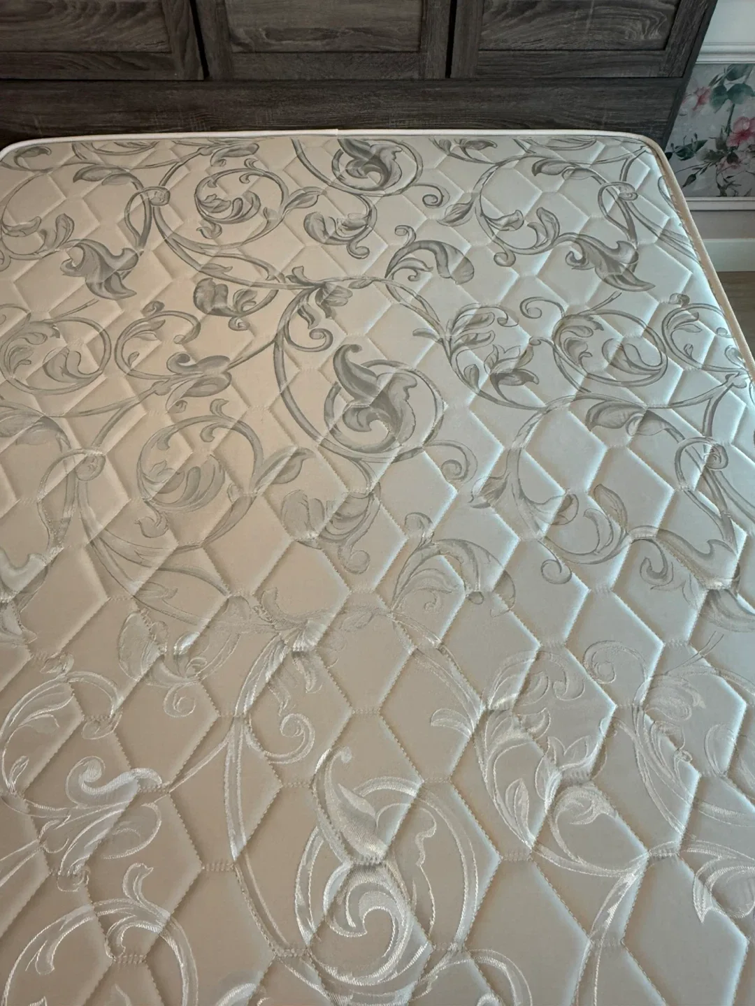 Airland Mattress - Good Condition image indicator(6)