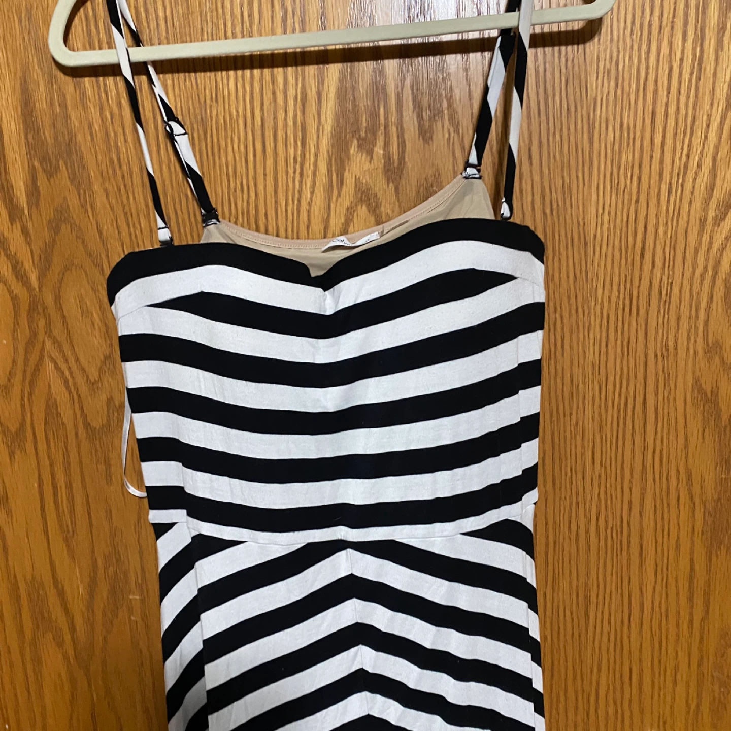 Hi-low dress with built in bra adjustable straps - photo 3