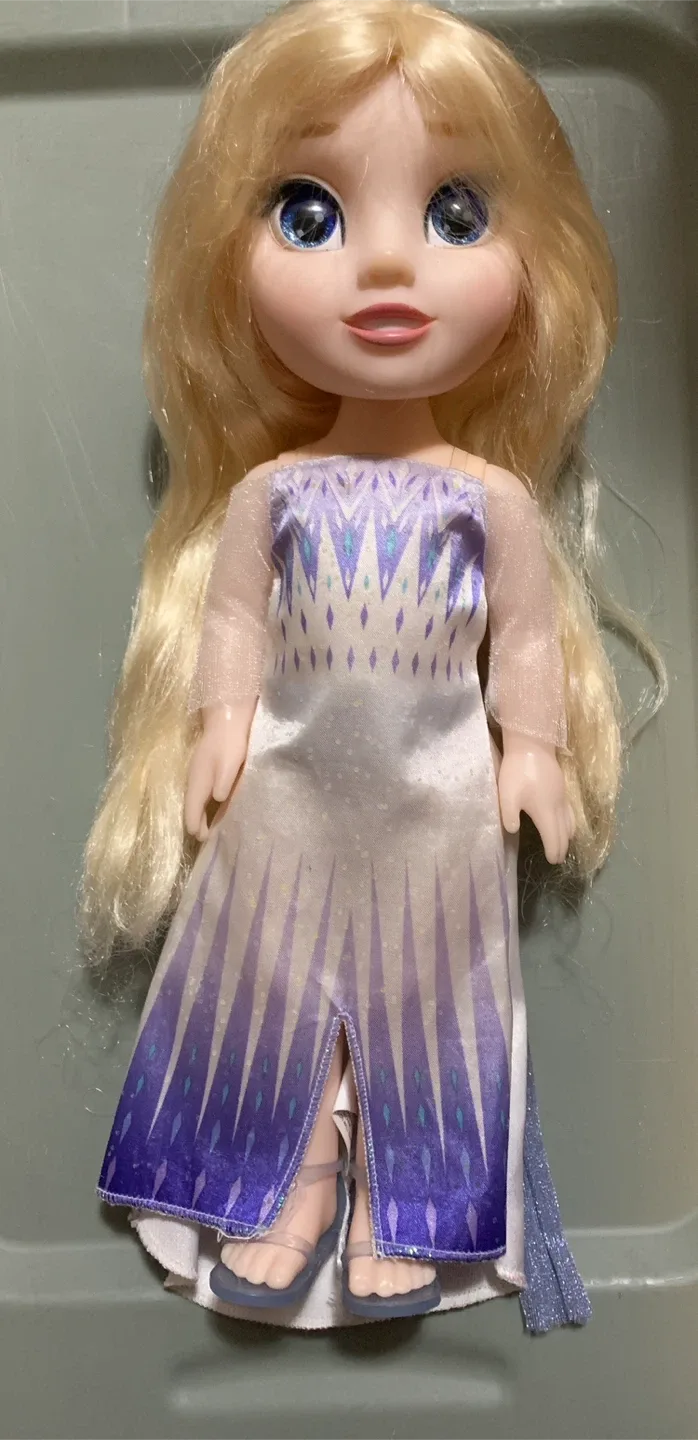 Elsa Doll