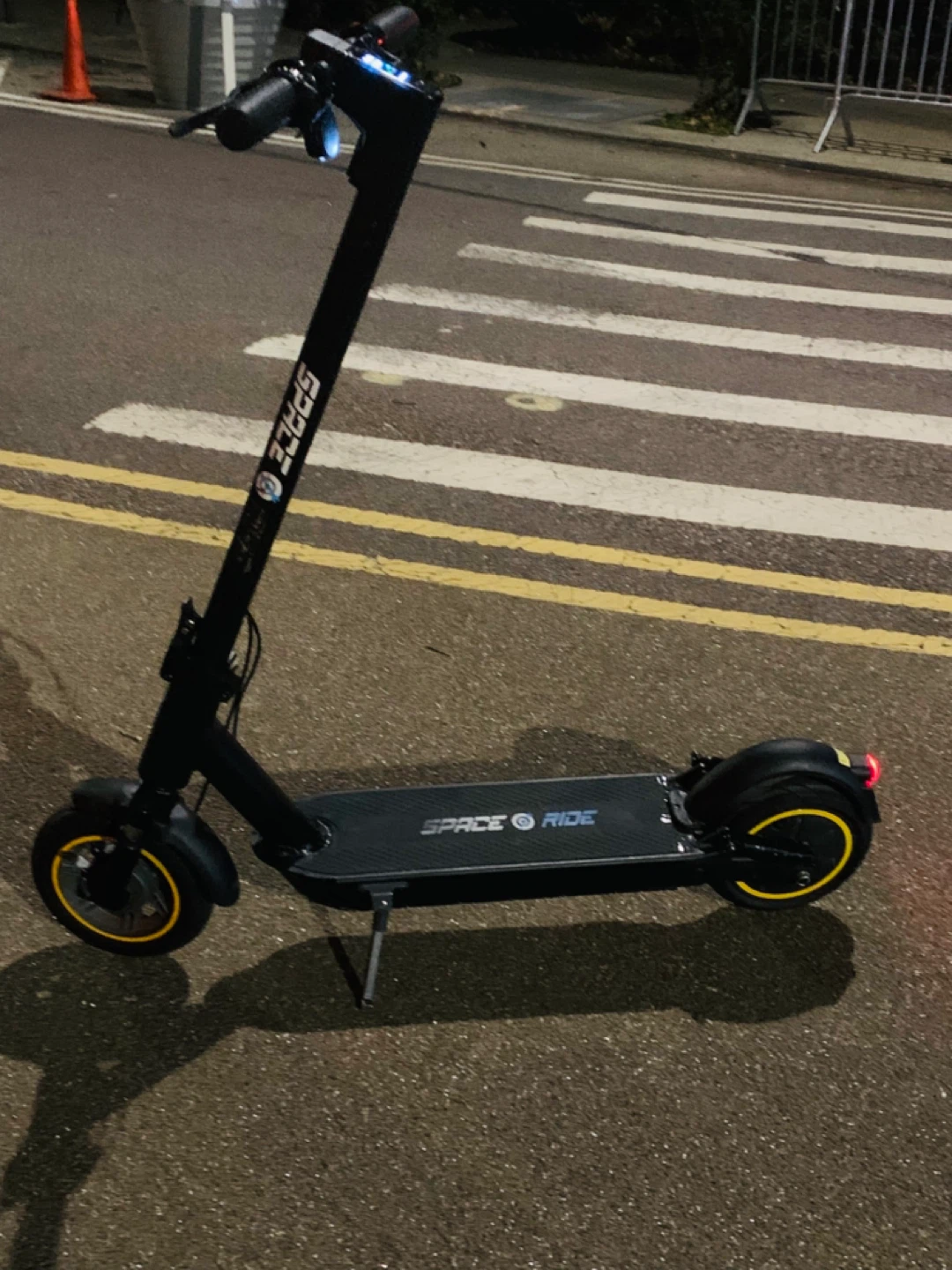 Space Ride Electric Scooter run super fast 30 MPh - photo 4