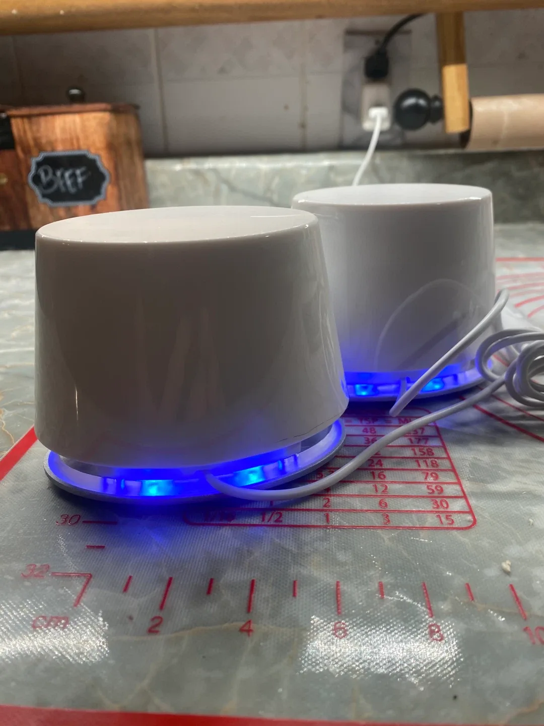 PC Laptop Desktop Multimedia Speakers, White image indicator(3)