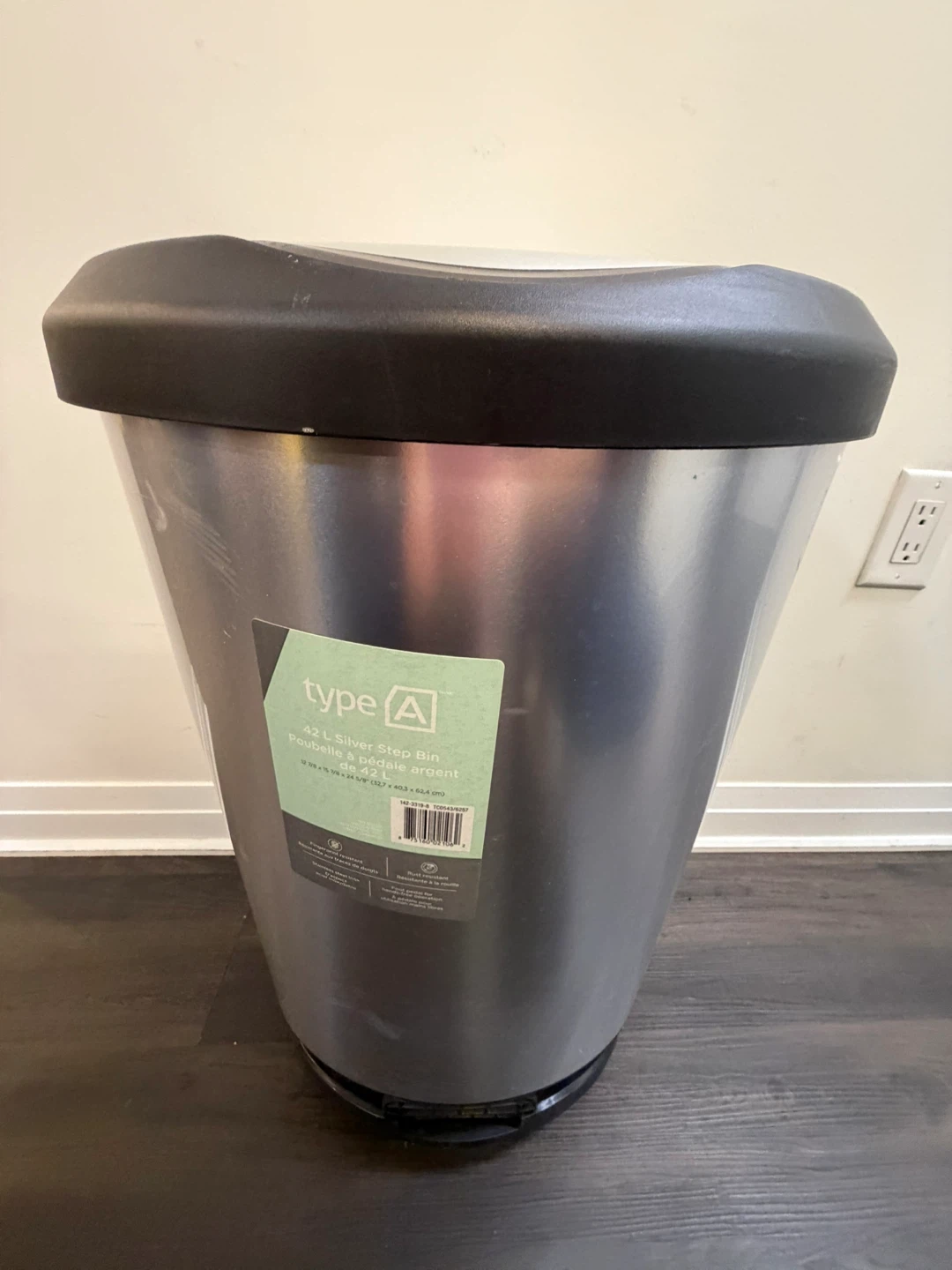 Type A 42L Silver Step Bin - Gently Used - photo 5