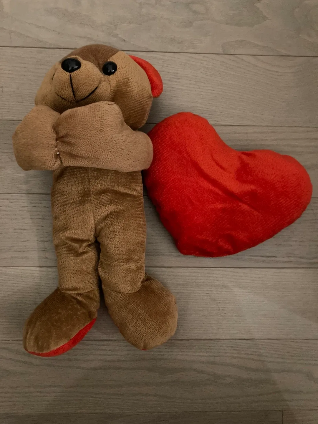 Teddy Bear Holding Heart Plush image indicator(2)