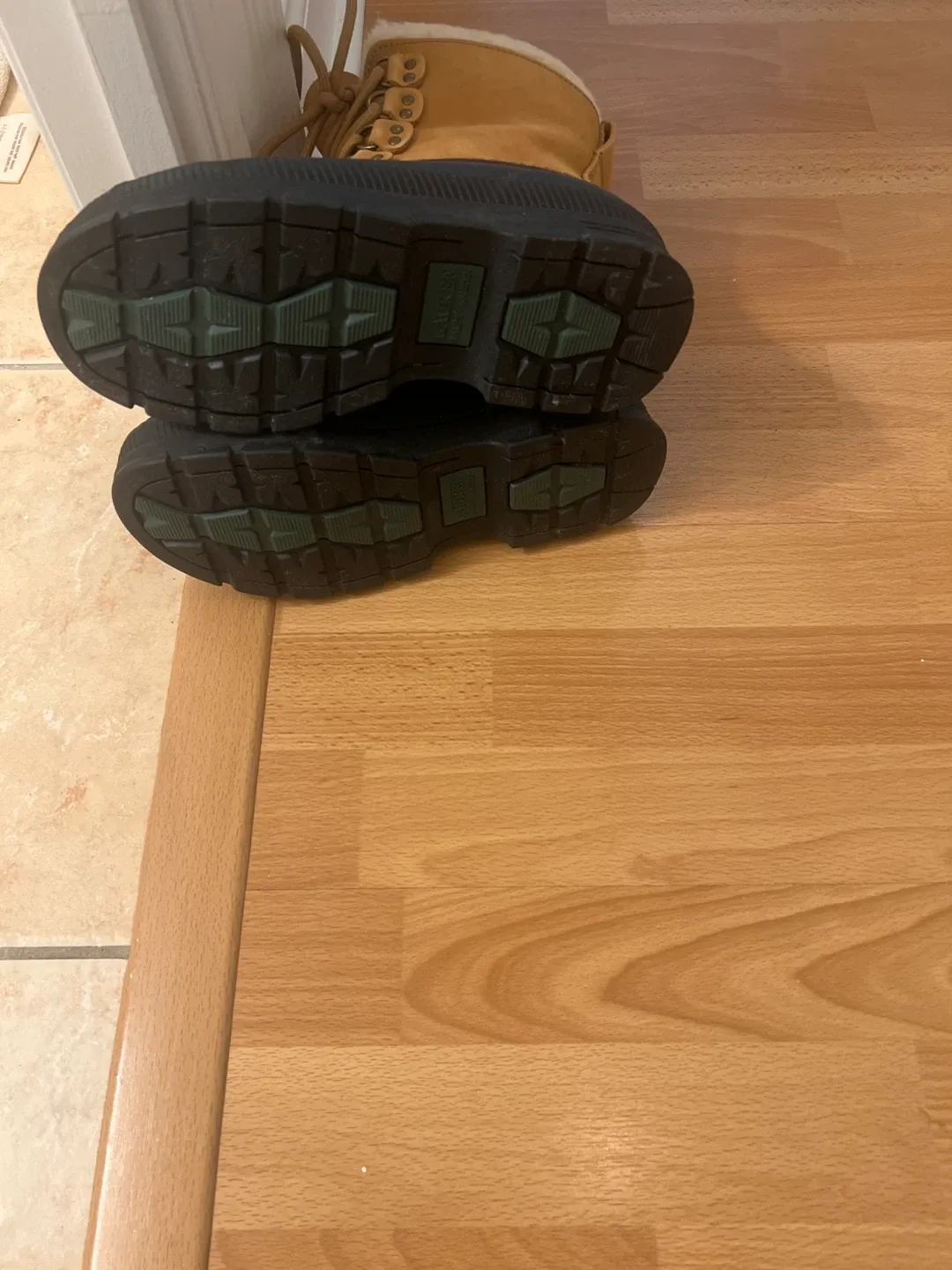 Woman boot sale Pajar Laurent Women's Winter Boots, Size 7 image indicator(5)