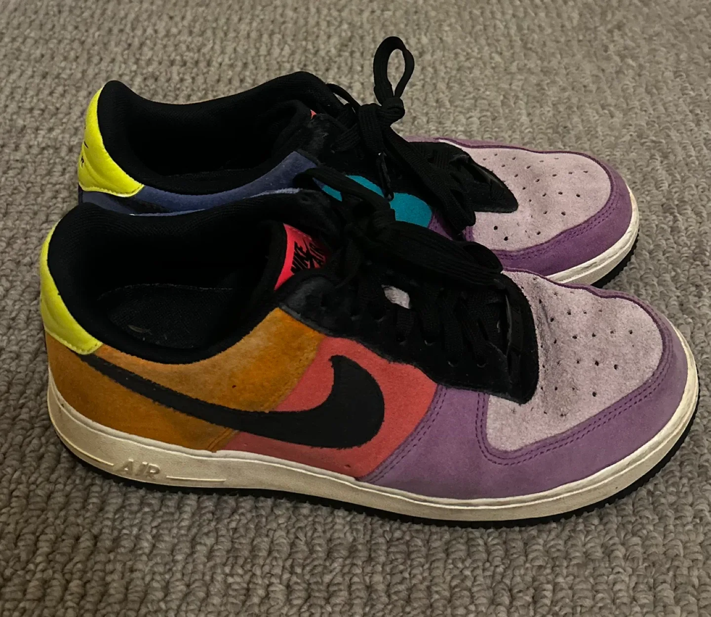 Nike Air Force 1 Multi-Color, US 8 image indicator(3)