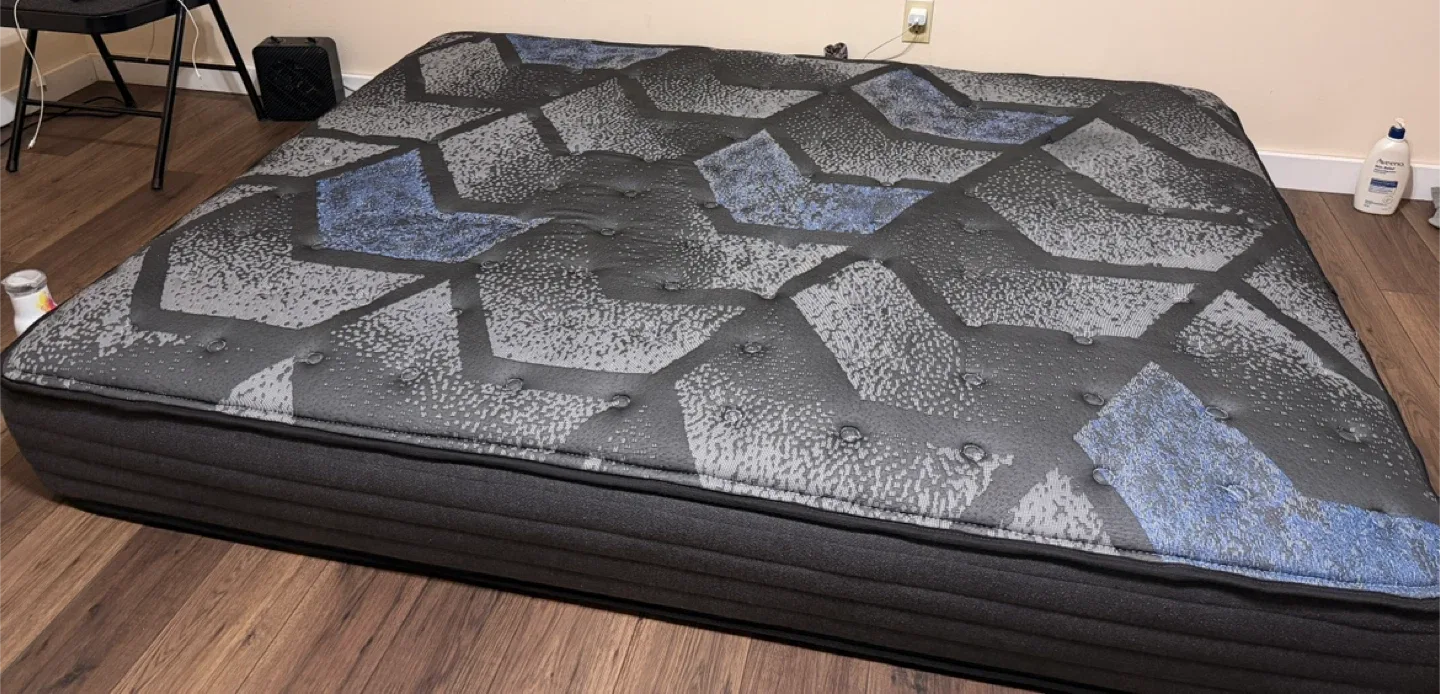 Queen Size Mattress image indicator(2)