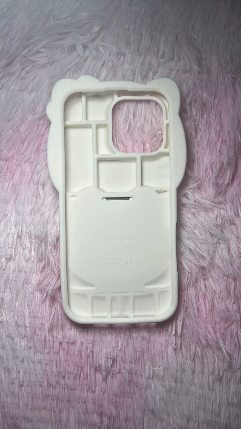 Hello Kitty iPhone Case - photo 2