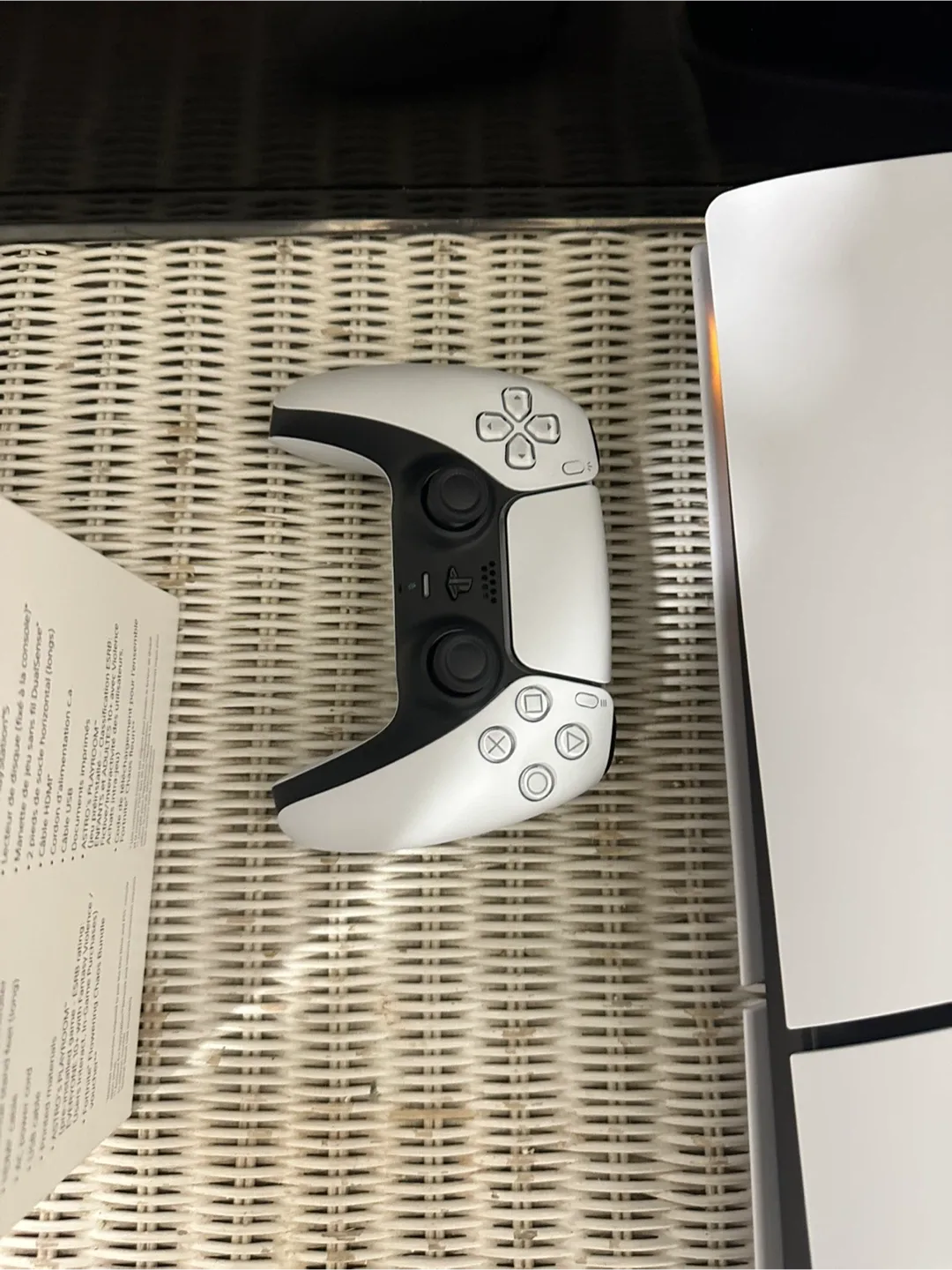 PlayStation 5 (PS5) Fortnite Bundle - Like New! image indicator(4)