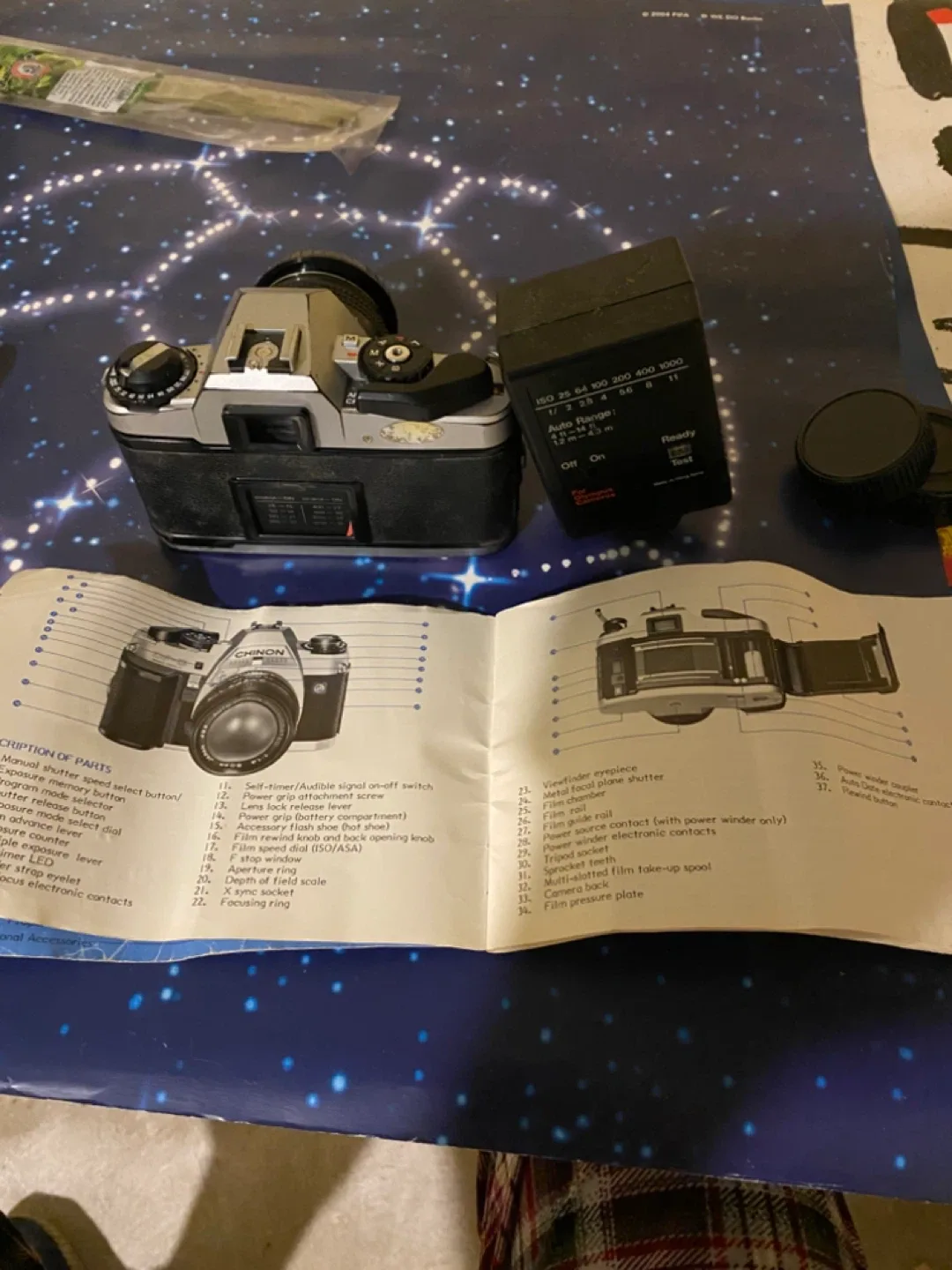 Chinon DP-5 Compact 35mm SLR Camera w/ Flash image indicator(2)