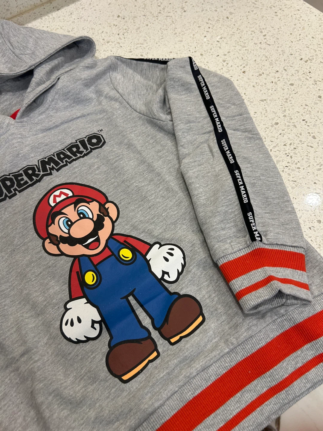 Super Mario Hoodie - Size Small - photo 3